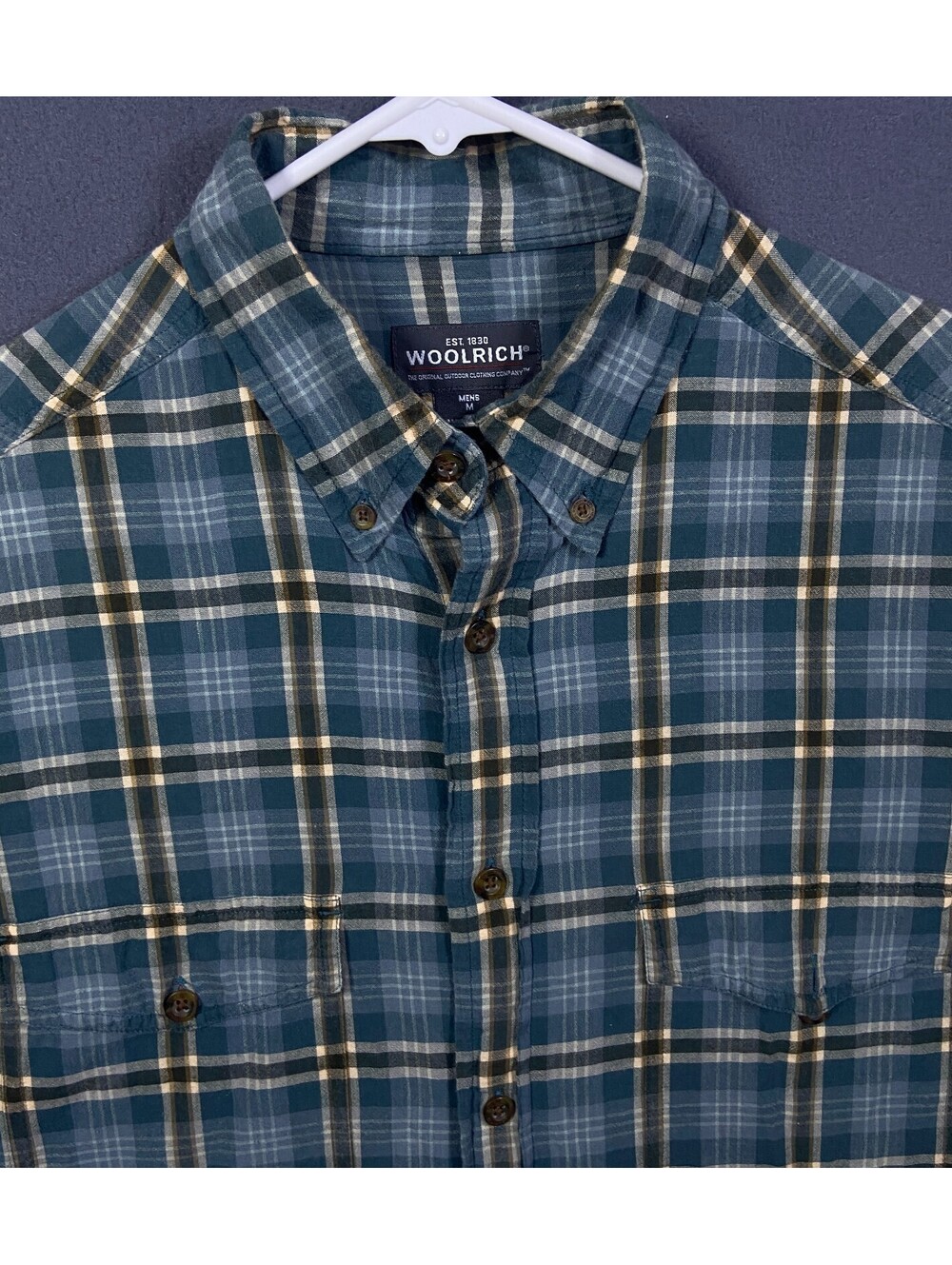 Woolrich Button Shirt Mens Medium Blue Plaid Mallard Hiking Camping Outdoors EUC